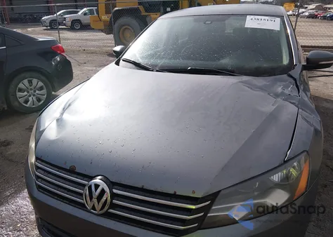 2013 Volkswagen Passat S z USA, uszkodzony, nr VIN 1VWAP7A34DC074668